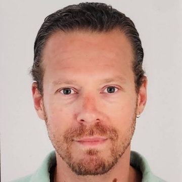Relatietherapie en Systeemtherapeut NVRG Utrecht - Roeland van Peer Relatietherapie en Systeemtherapeut NVRG Utrecht - Roeland van Peer